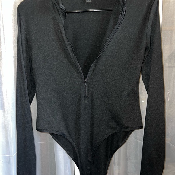 Tops - Black Long Sleeve Bodysuit